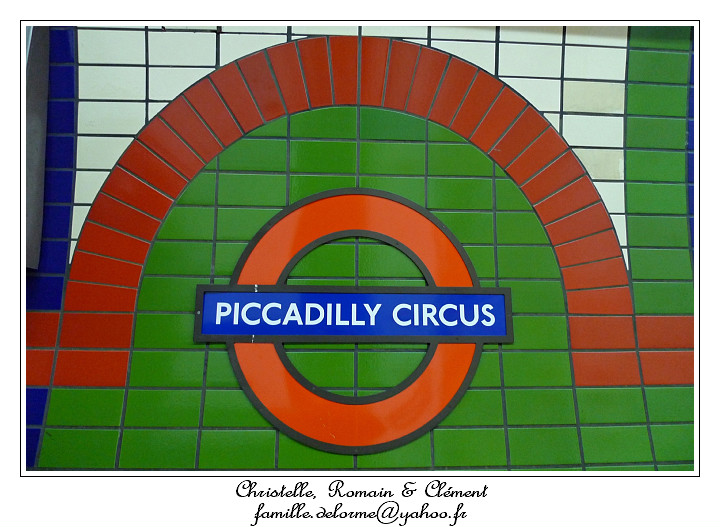 P1010691_RD.jpg - Piccadilly Circus