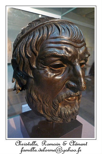P1010798_RD.jpg - Sophocles