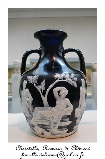 P1010831_RD.jpg - Vase de Portland