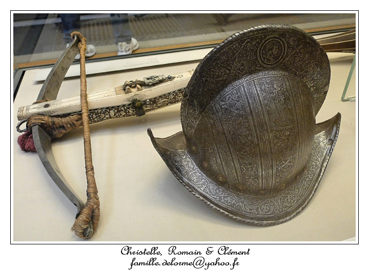 P1010857_RD.jpg - Casque de conquistador