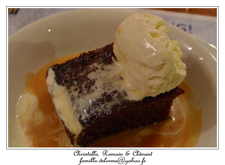 P1010401_RD.jpg - sticky finger pudding + vanilla ice