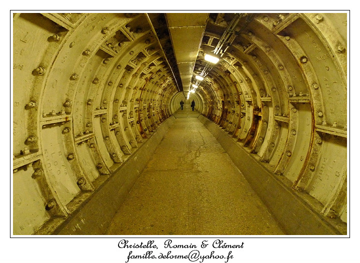 P1010446_RD.jpg - Tunnel piton sous la Tamise