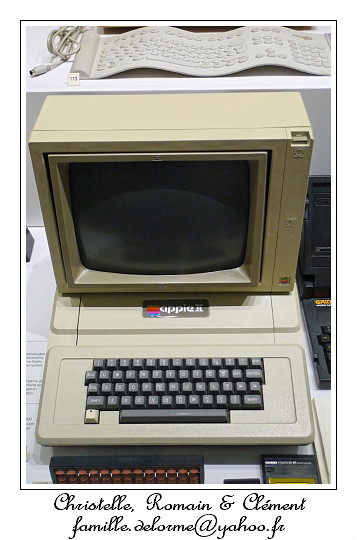 P1010953_RD.jpg - Apple II