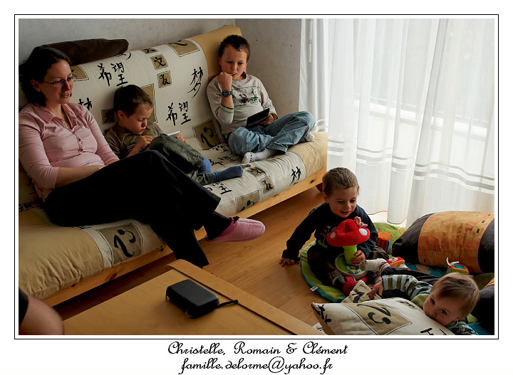 IMG_2439_RD.jpg - Maman se voit bien avec 4 garons!